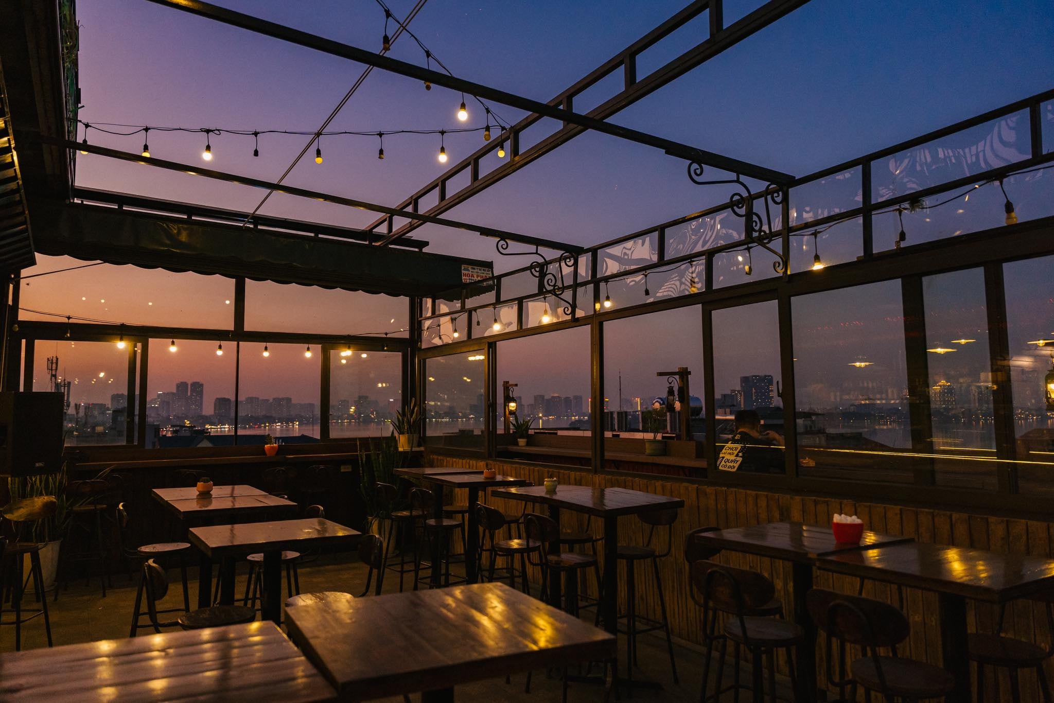Paradise Rooftop